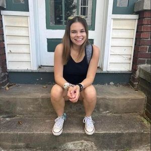 Meet your Posher, Madison